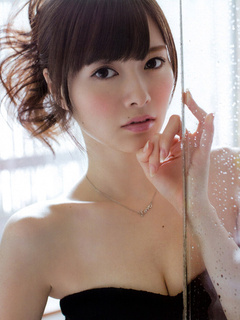 Mai Shiraishi (白石 麻衣)